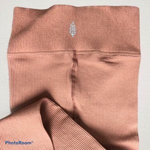 NWOT Free People Sparkly Waffle Knit Leggings